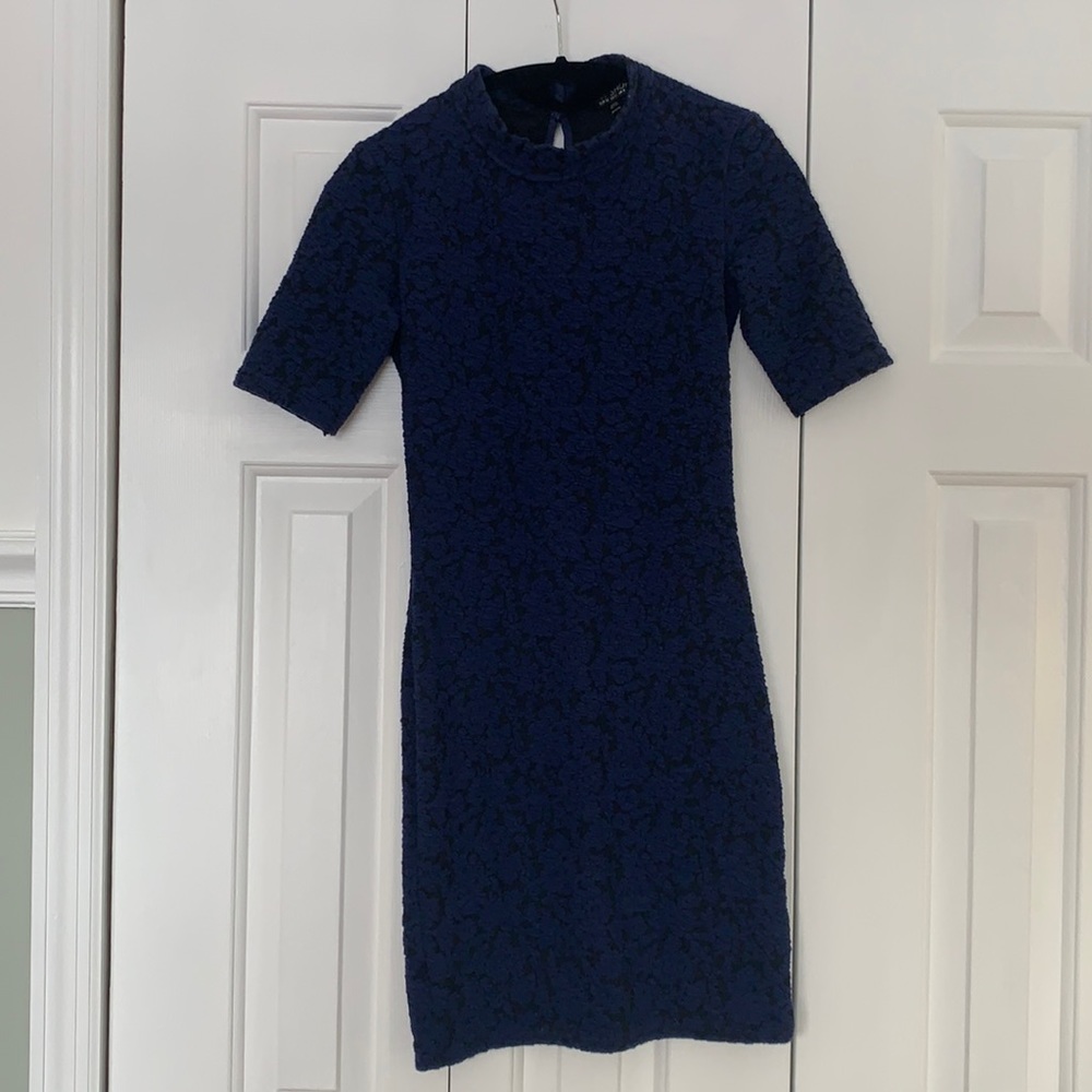 Topshop Mockneck Keyhole Back Patterned Dress - Picture 5 of 5
